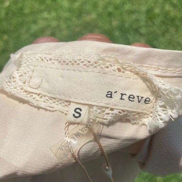 Women’s Cream Beaded Sleeveless Lace Dress by A’reve Size Small - Picture 7 of 7